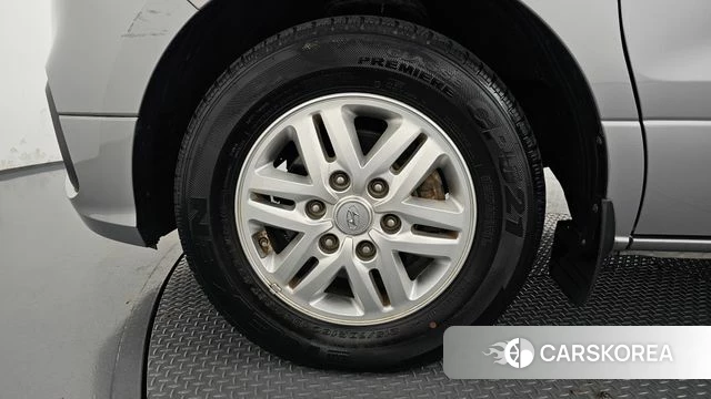 Hyundai The New Grand Starex id 4992597 из Кореи 28