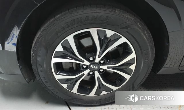 Kia Carnival 4th generation id 5018048 из Кореи 28