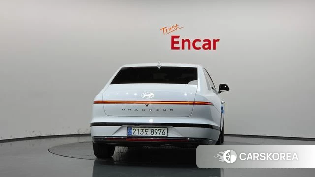Hyundai Grandeur Hybrid (GN7) id 4995975 из Кореи 26