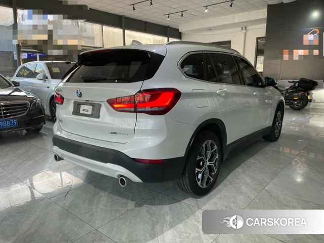 BMW X1 2021 Белый из Китая, фото 4