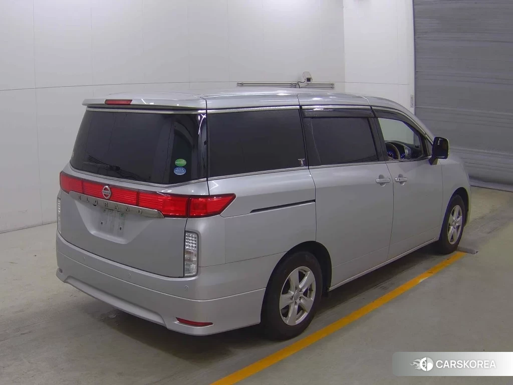 Nissan Elgrand 2020 из Японии, фото 4