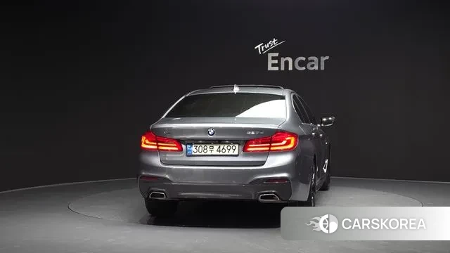 BMW 5 Series (G30) id 3583532 из Кореи 14