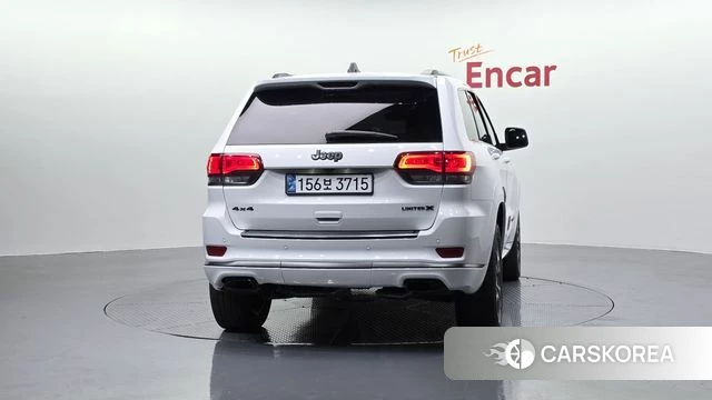 Jeep Grand Cherokee id 3866679 из Кореи 14