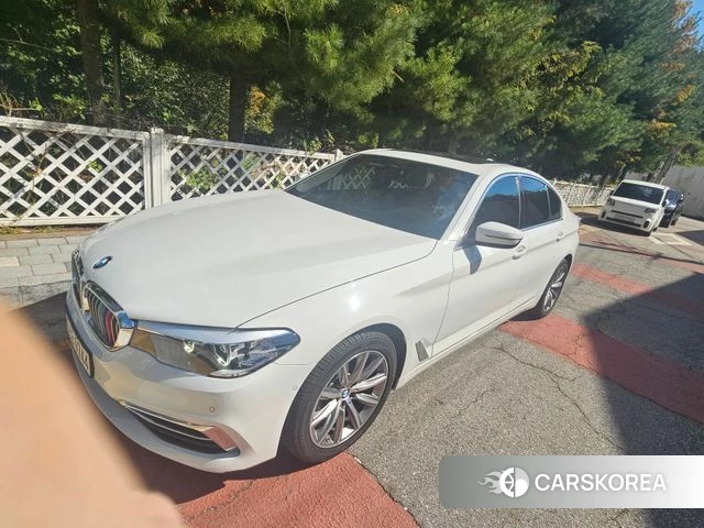 BMW 5 Series (G30) 2019 Белый из Кореи, фото 4