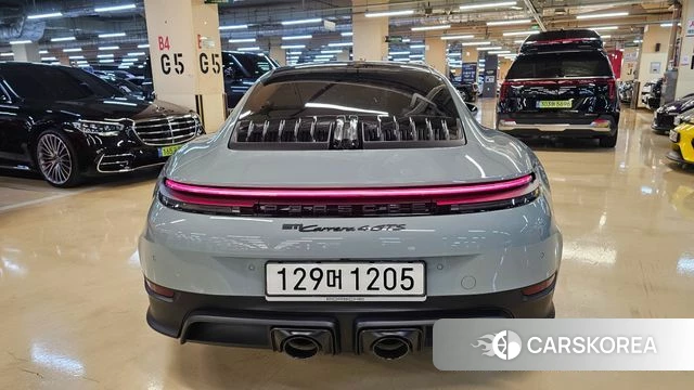 Porsche 911(992) id 4995400 из Кореи 14