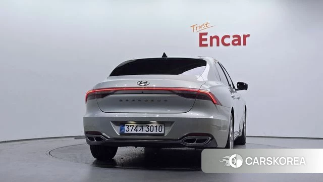 Hyundai The New Grandeur IG Hybrid id 5053712 из Кореи 28