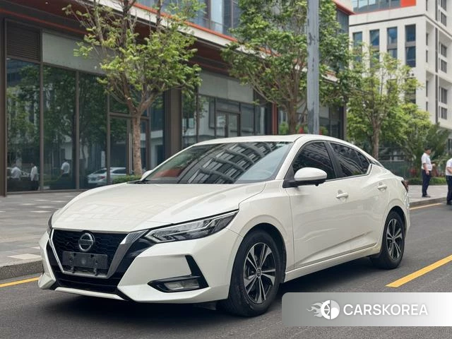 Nissan Sylphy 2021 Белый из Китая, фото 4