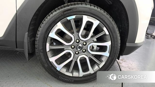 Ssangyong The New Torres id 4985249 из Кореи 24