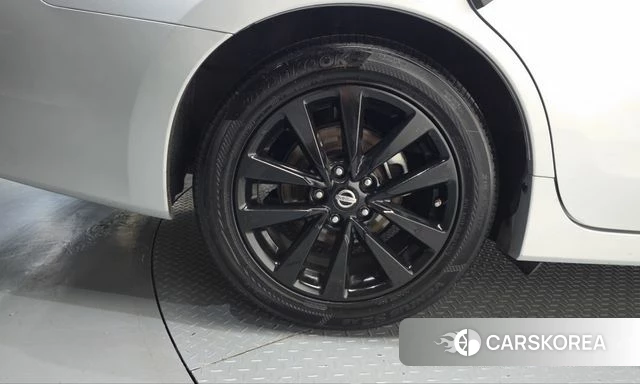 Nissan Altima id 5024156 из Кореи 24