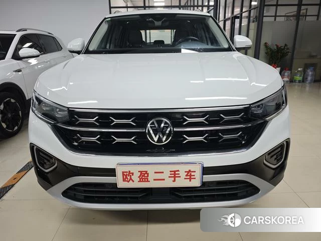 Volkswagen Tayron 2023 Белый из Китая, фото 4