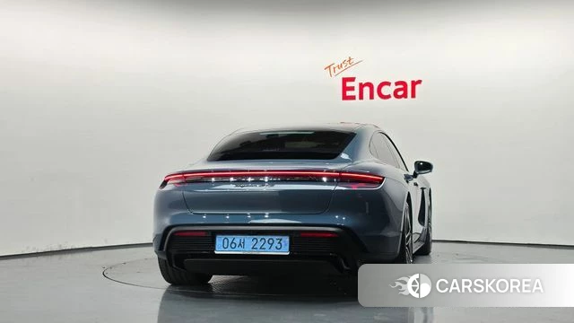 Porsche Taycan id 4980176 из Кореи 28