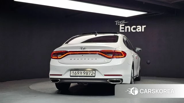 Hyundai Grandeur IG id 4689344 из Кореи 14