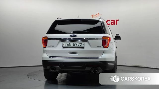 Ford Explorer id 4988031 из Кореи 28