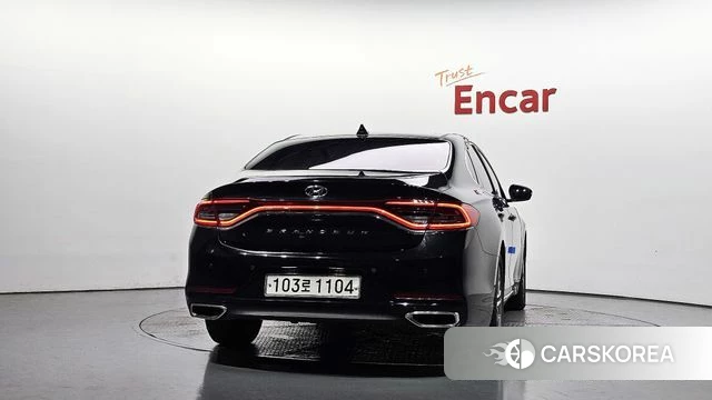 Hyundai Grandeur IG id 4781127 из Кореи 14