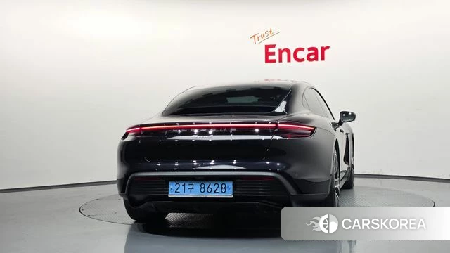Porsche Taycan id 5027689 из Кореи 25