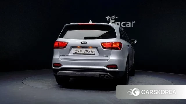 Kia The New Sorento id 3631747 из Кореи 14