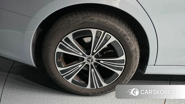 Mercedes-Benz E-Class W214 id 5033010 из Кореи 27