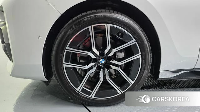 BMW 7 Series (G70) id 5038889 из Кореи 28