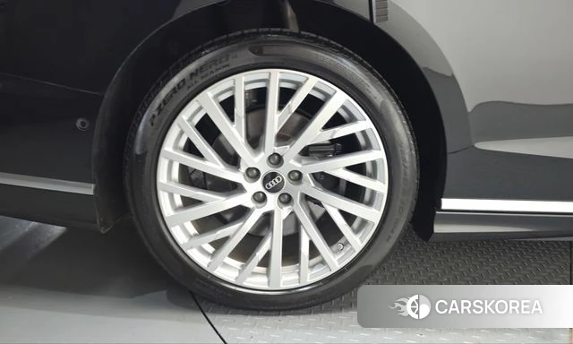 Audi A8 (D5) id 5022870 из Кореи 29