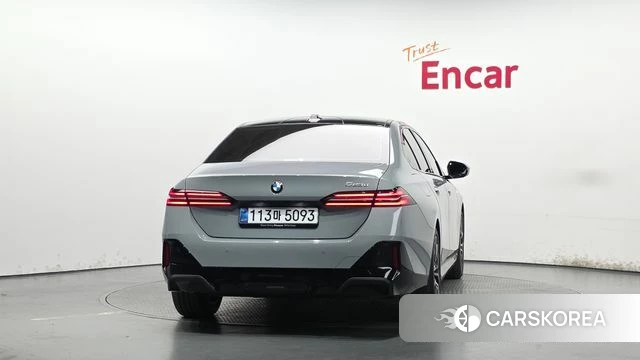 BMW 5 Series (G60) id 4984993 из Кореи 30