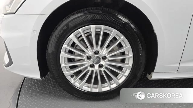 Audi A6 (C8) id 4997947 из Кореи 26