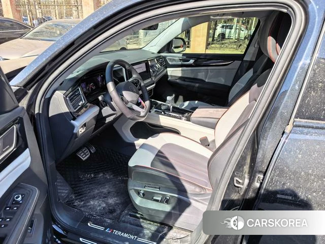 Volkswagen Teramont 2024 Черный из Китая, фото 5