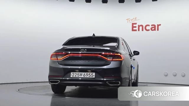 Hyundai Grandeur IG id 5029128 из Кореи 14