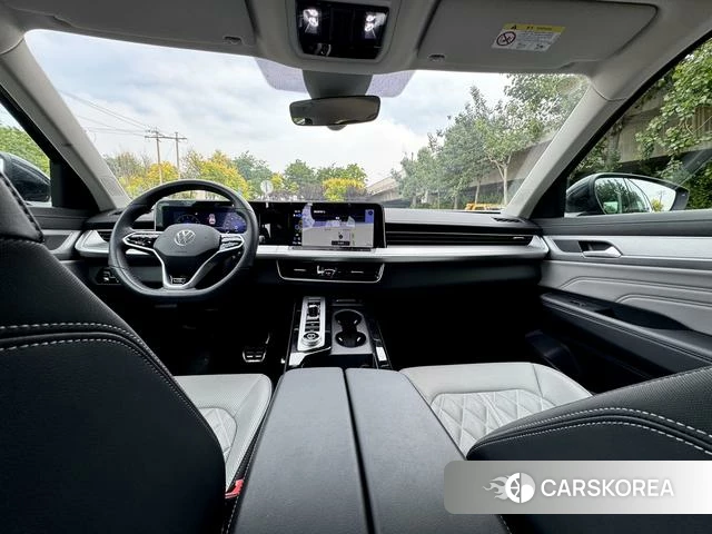 Volkswagen Tavendor 2024 Черный из Китая, фото 4