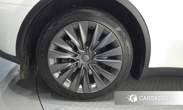 Tesla Model Y id 5039613 из Кореи 26