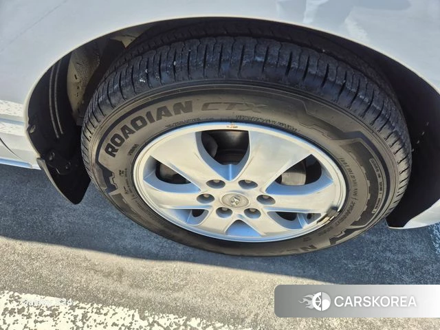 Hyundai The New Grand Starex id 4988525 из Кореи 7