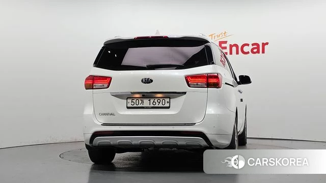 Kia All New Carnival id 5029543 из Кореи 14