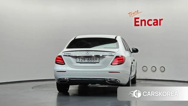 Mercedes-Benz E-Class W213 id 4978002 из Кореи 28