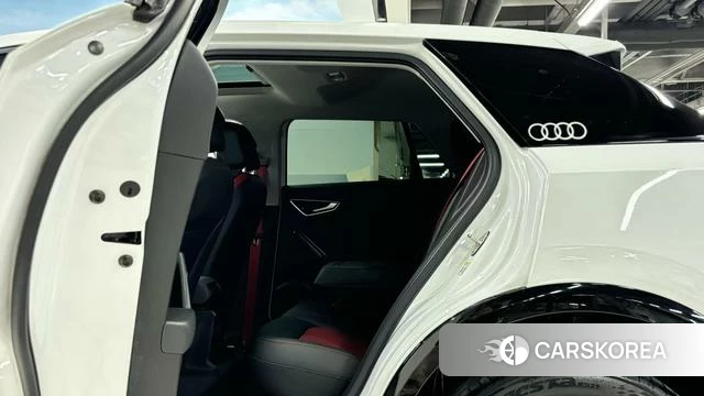 Audi Q2L 2021 Белый из Китая, фото 4