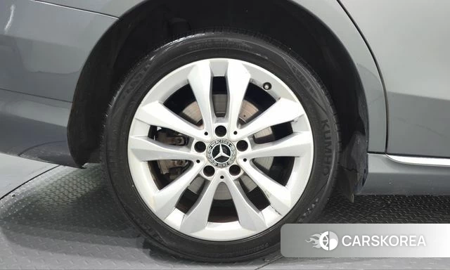 Mercedes-Benz C-Class W205 id 5035221 из Кореи 24