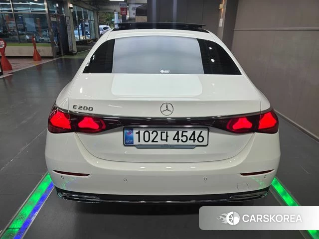 Mercedes-Benz E-Class W214 id 4995416 из Кореи 14