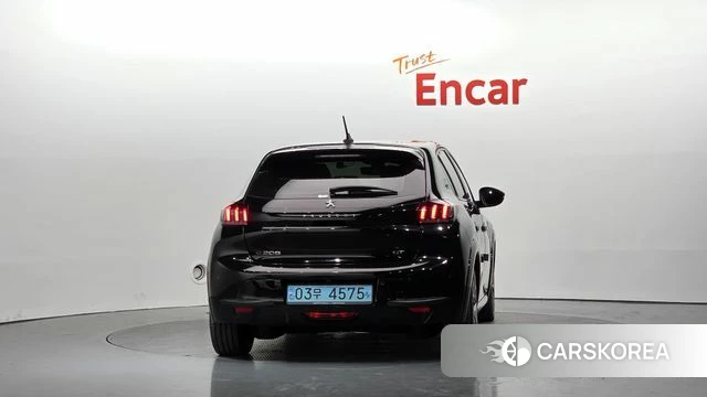 Peugeot e-208 second Generation id 5040812 из Кореи 25