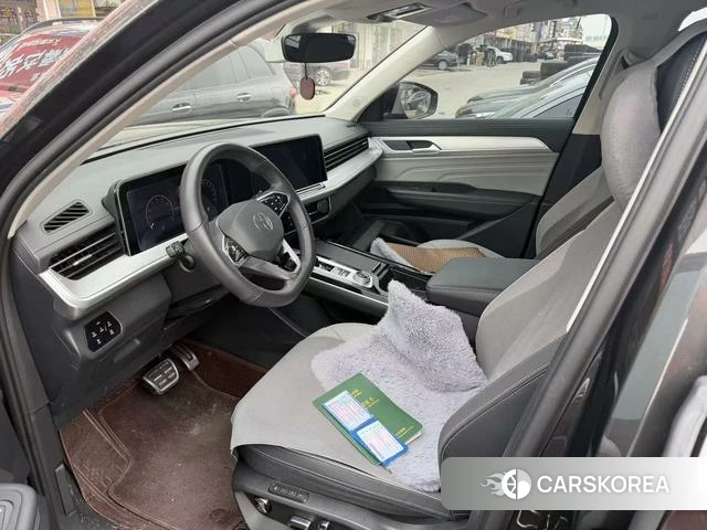 Volkswagen Tavendor 2023 Черный из Китая, фото 5