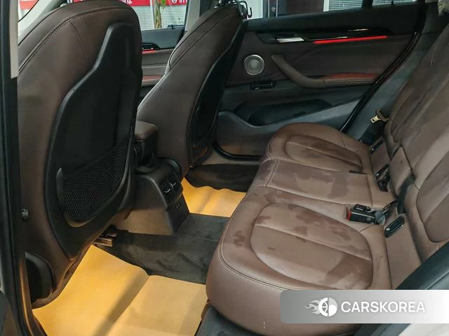 BMW X1 2023 Белый из Китая, фото 4