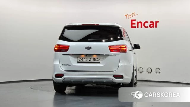 Kia The New Carnival id 5035854 из Кореи 26