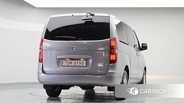 Hyundai The New Grand Starex id 5041775 из Кореи 14