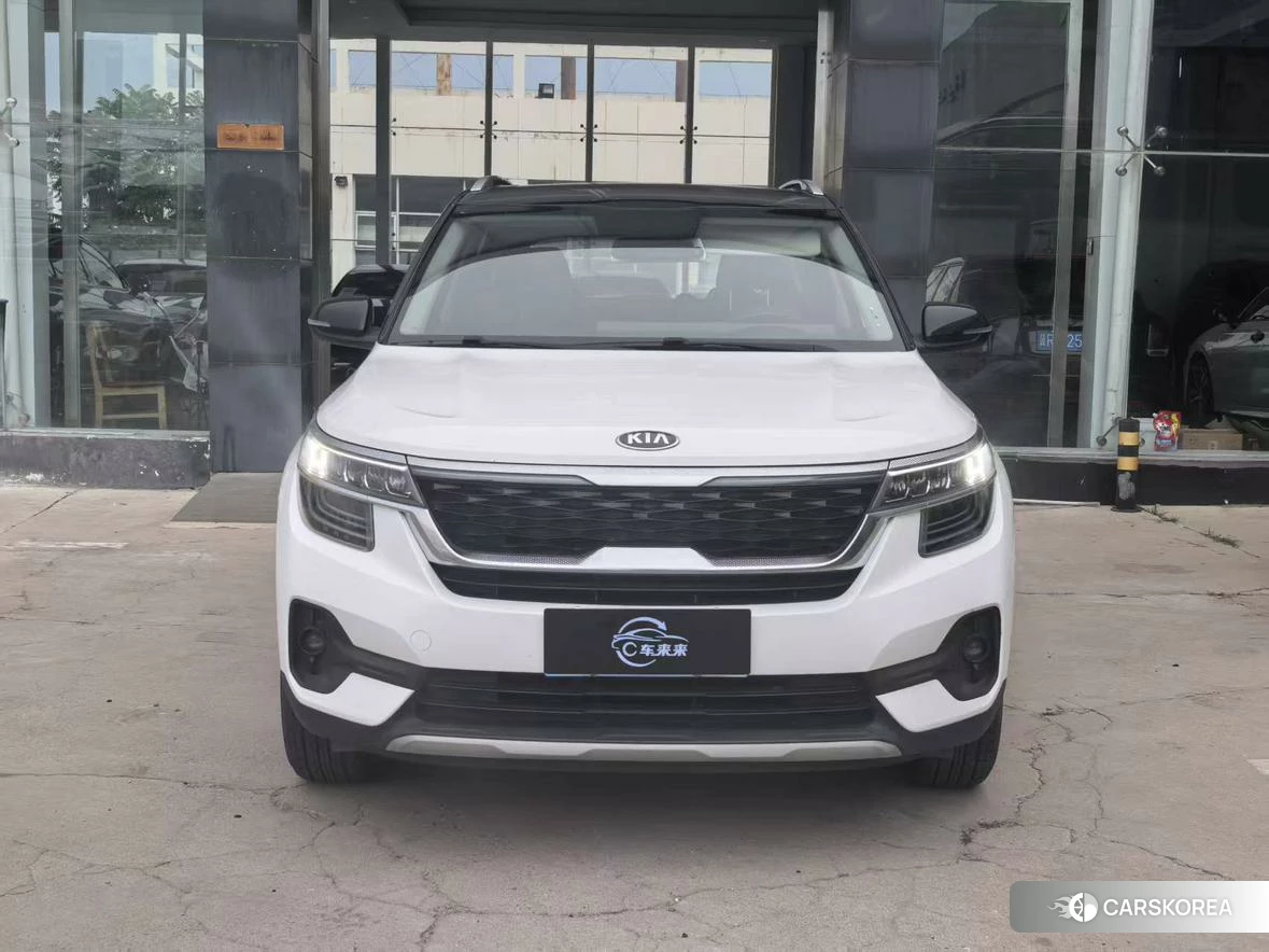 Kia KX3 2019 Белый из Китая, фото 6