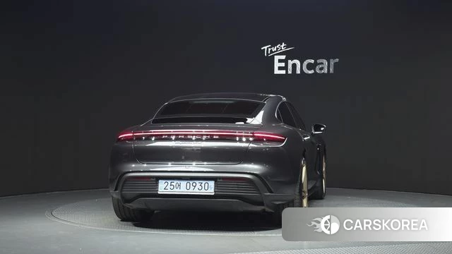Porsche Taycan id 4943158 из Кореи 31