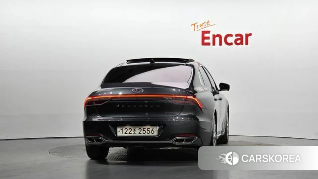 Hyundai The New Grandeur IG id 5023400 из Кореи 30
