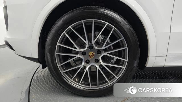 Porsche Cayenne (PO536) id 4746009 из Кореи 31