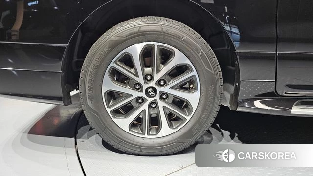 Hyundai The New Grand Starex id 4776305 из Кореи 29
