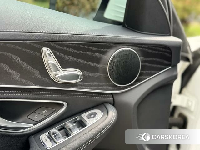 Mercedes-Benz C-class 2020 Белый из Китая, фото 6