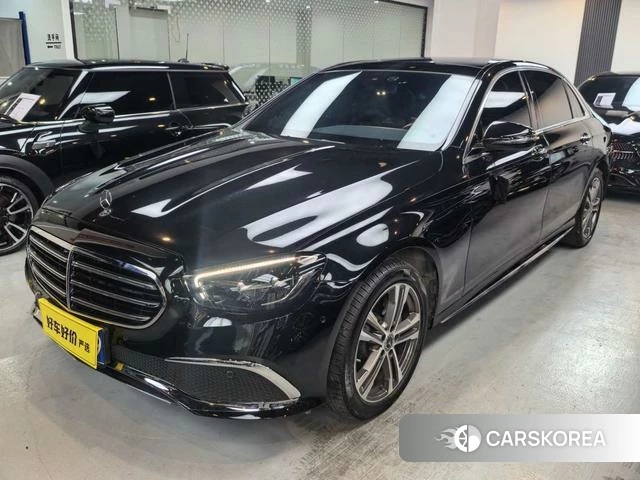 Mercedes-Benz E-Class 2023 Черный из Китая, фото 4