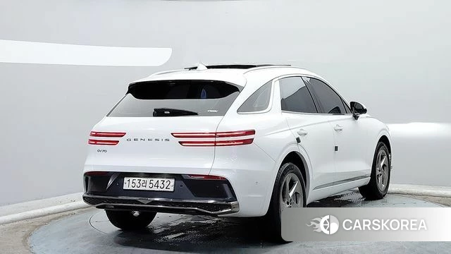 Genesis GV70 id 5001914 из Кореи 14