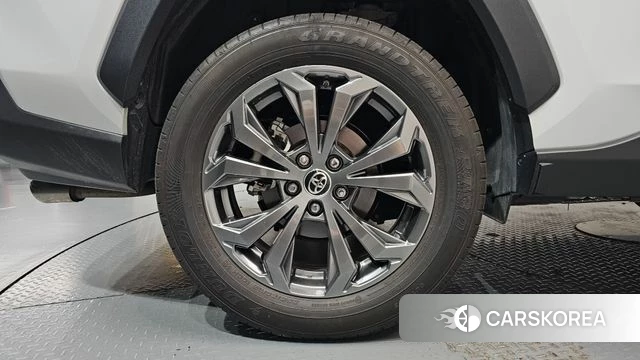 Toyota RAV4 5th Generation id 4898165 из Кореи 28