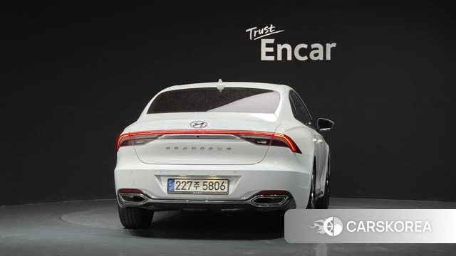 Hyundai The New Grandeur IG id 4951403 из Кореи 14